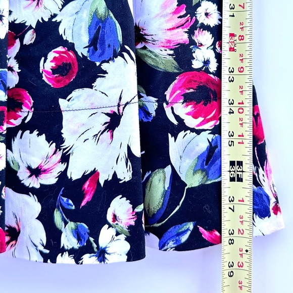 White House Black Market Fit & Flare Floral Dress Size 0 Sleeveless - Picture 11 of 14